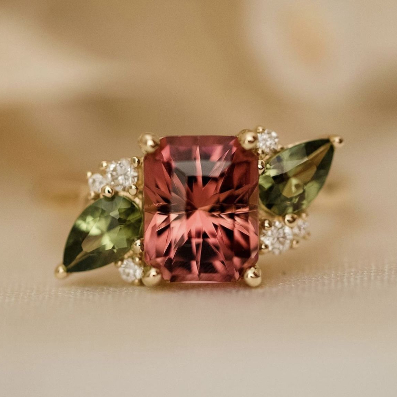 Vintage Ethnic-Style Women's Ring with Red Synthetic Zirconia